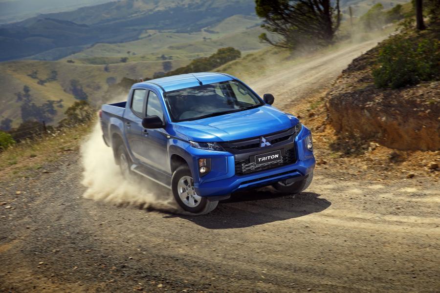  Mitsubishi Triton GLX+ Double Cab 2019 года  (AU) (фото 9 из 13)